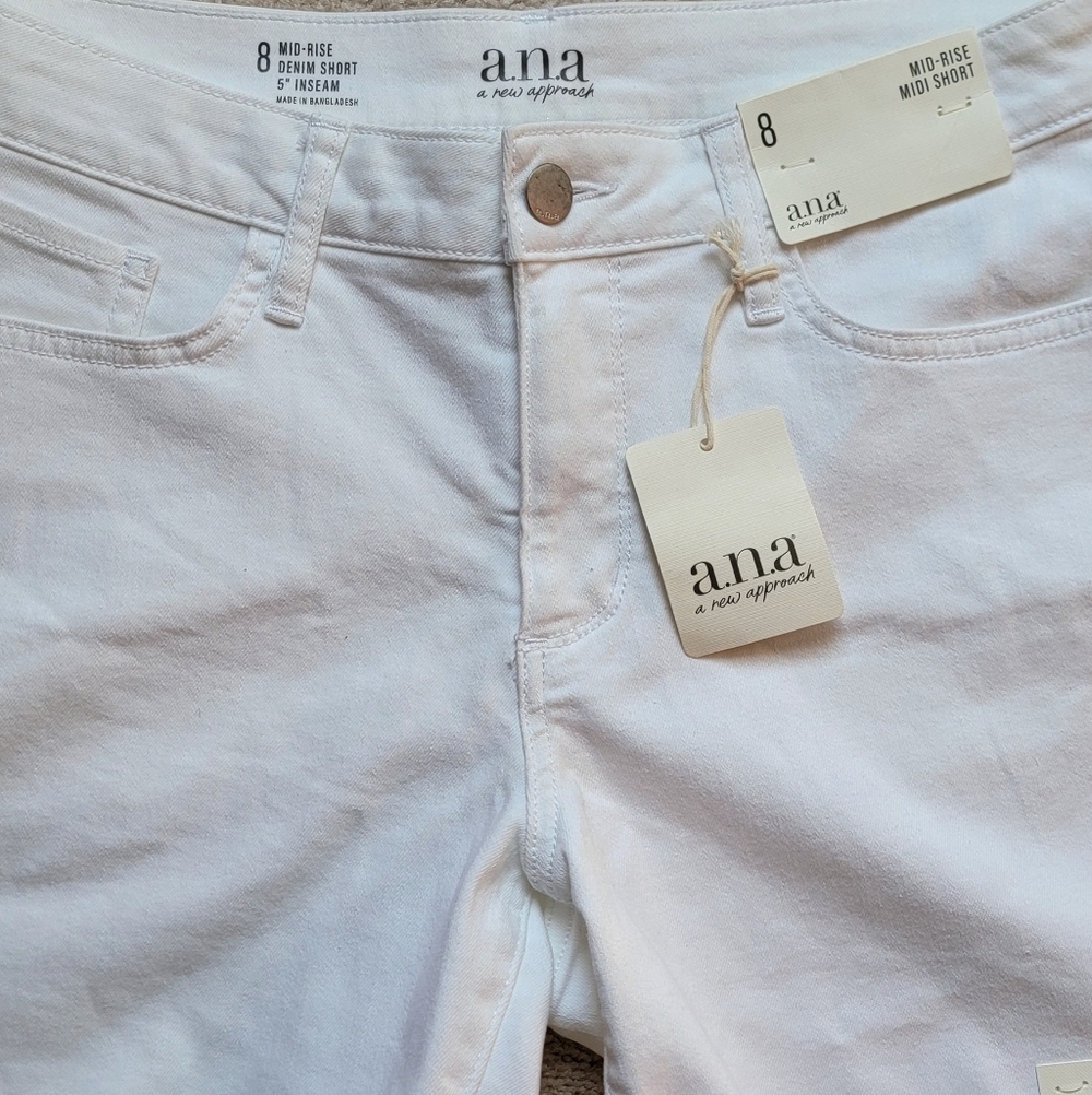 Brand New A.N.A Classic White Jean Shorts - Picture 2 of 4
